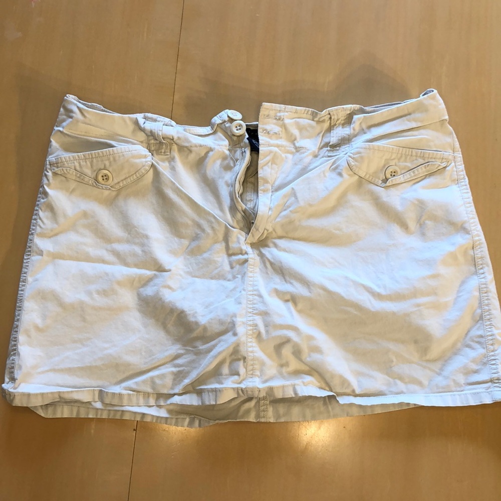 Light beige skirt with shorts underneath